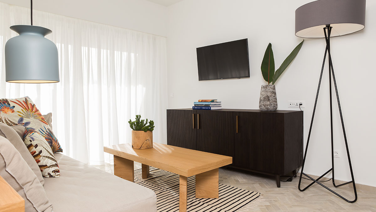 Suite 1Bedroom Main Building